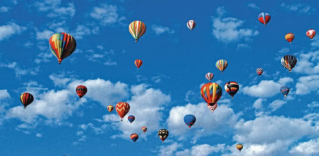 GEO-XXL-Postkarte »Wettfliegen«